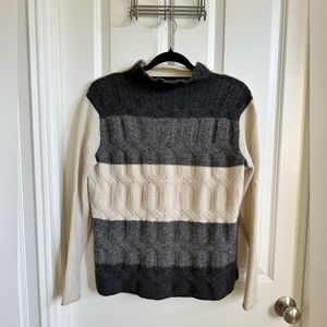 Lyn Evans color block 100% cashmere sweater